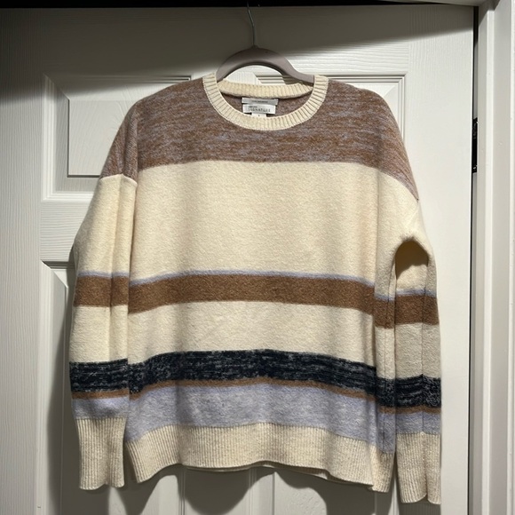 Nordstrom Sweaters - Nordstrom Signature Cashmere Crew Neck Sweater Size Large.